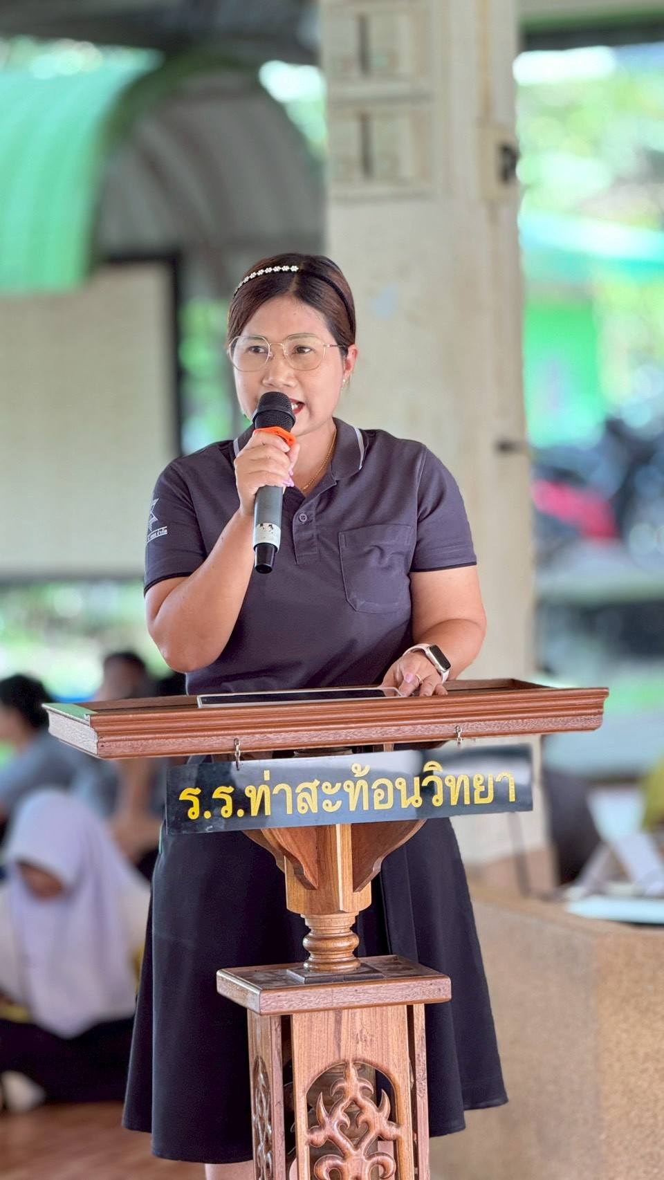 เมื่อวันที่ 7 พฤศจิกายน  2568  โรงเรียนท่าสะท้อนวิทยา โดยนางจิรพรรณ​ มุกดา​รัตน์​ ผู้อำนวยการโรงเรียน พร้อมด้วยรองผู้อำนวยการโรงเรียน และคณะครูจัดกิจกรรมประชุมผู้ปกครองนักเรียนระดับชั้น​มัธยมศึกษา​ปี​ที่​ 1-6 ประจำภาค​เรียนที่​ 2  ปีการศึกษา 2568 เพื่อรายงานผลการดำเนินการจัดการศึกษา ชี้แจงทำความเข้าใจ ระเบียบ ข้อปฏิบัติ และข่าวสารต่างๆ ของโรงเรียน